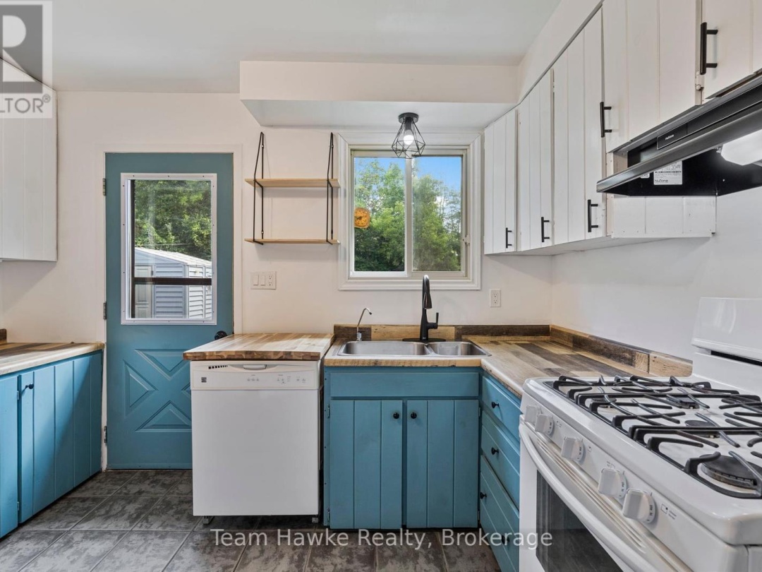 51 EASTON AVENUE, 