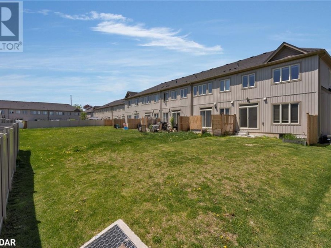 19 Churchlea Mews, Orillia