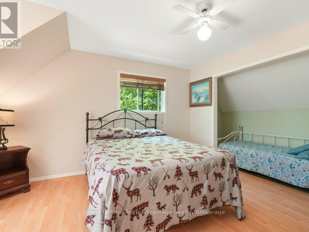 52 LITTLE OTTER LANE, Otter Lake