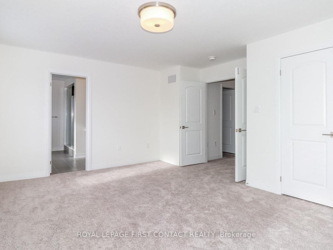 3778 SUNBANK CRESCENT, 