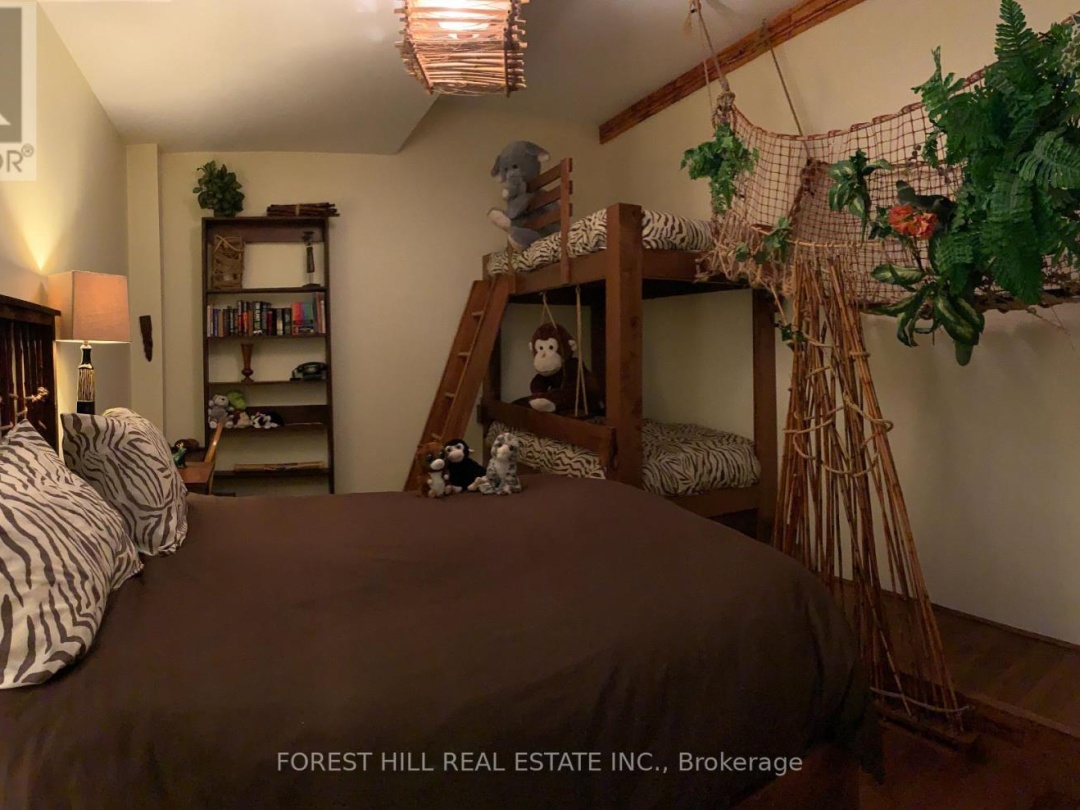 12 CARDINAL COURT, Manitouwabing Lake