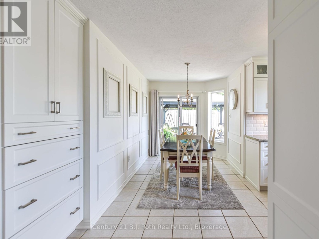 3196 Monarch Drive, Orillia