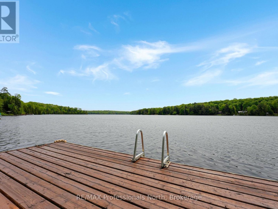 1998 Alsop Road, Glamor Lake