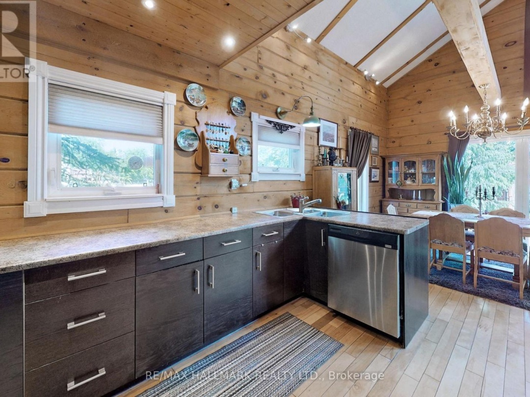 4017 Dalrymple Drive, Dalrymple Lake