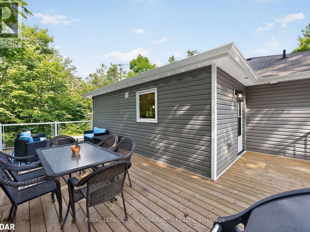 135 HURON WOODS DRIVE, 