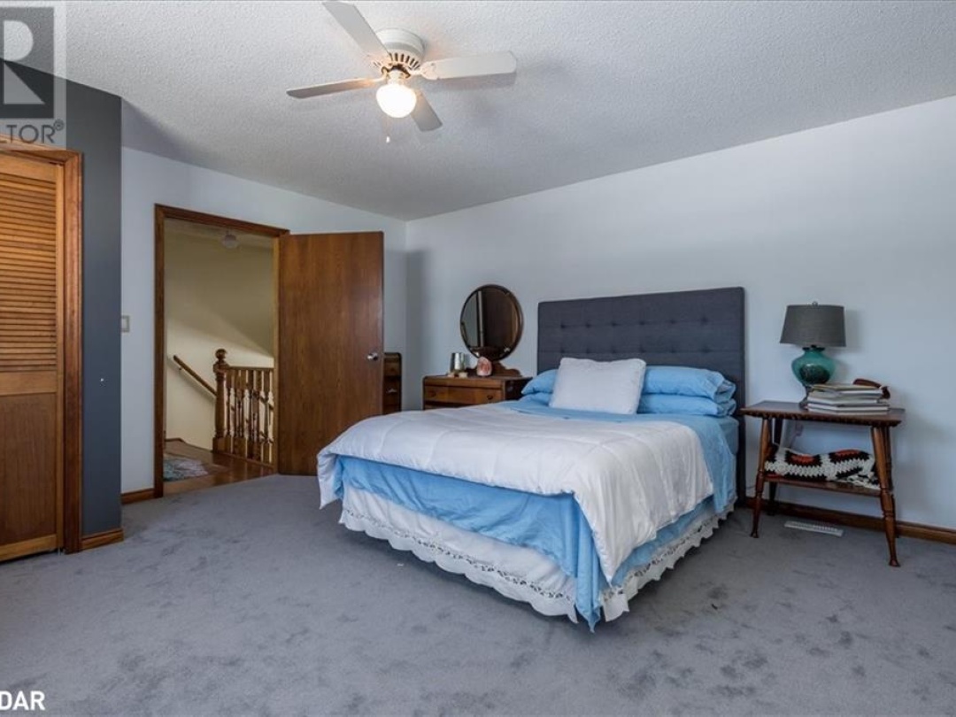 4051 GLEN CEDAR Drive, Lake Simcoe