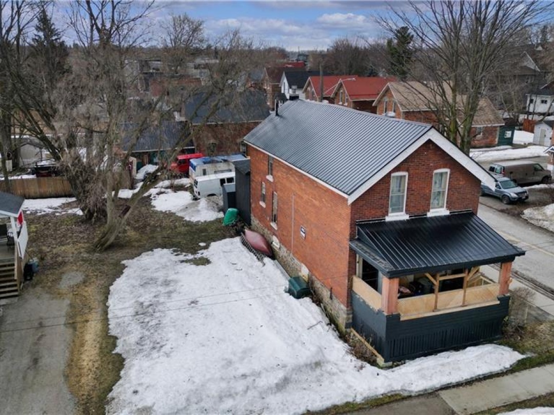 113 Colborne Street E, Orillia