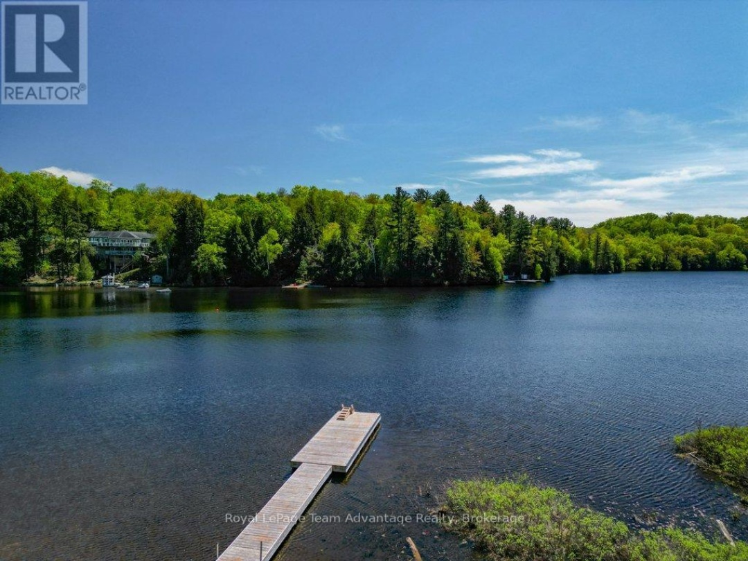 52 LITTLE OTTER LANE, Otter Lake
