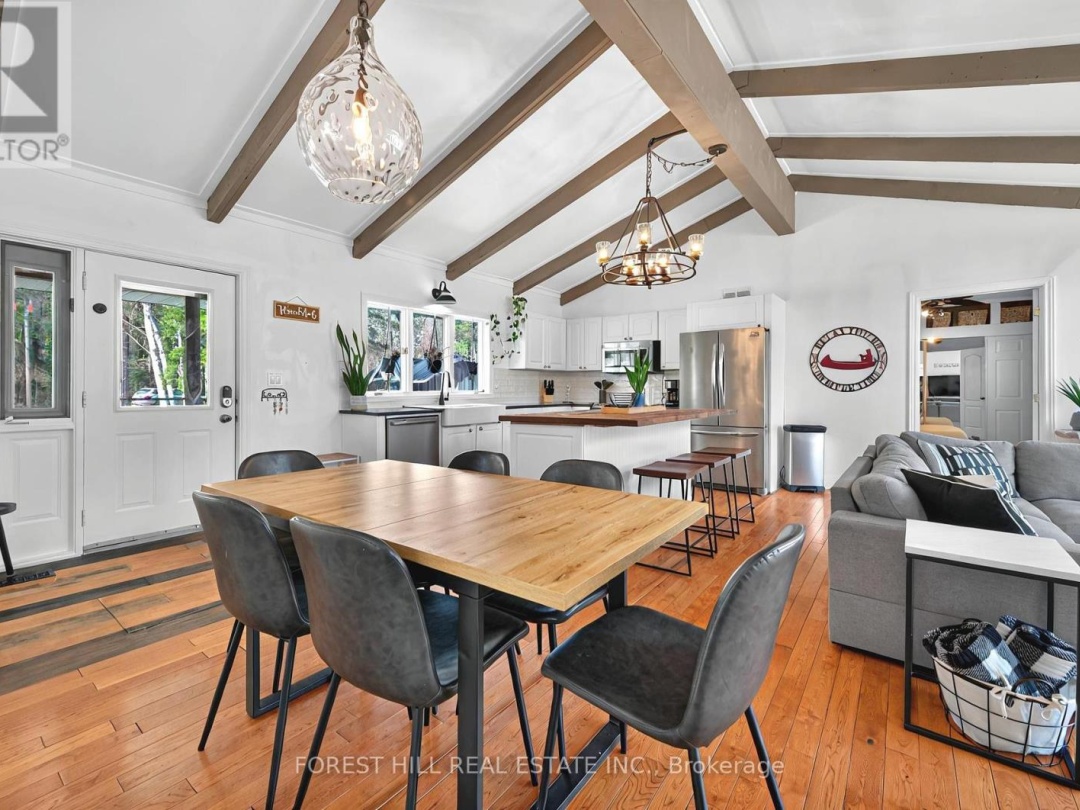31 Glen Acres Road, Big East Lake