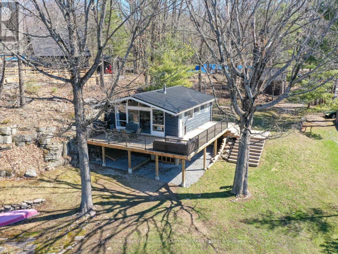 3258 LOON LANE, Gloucester Pool