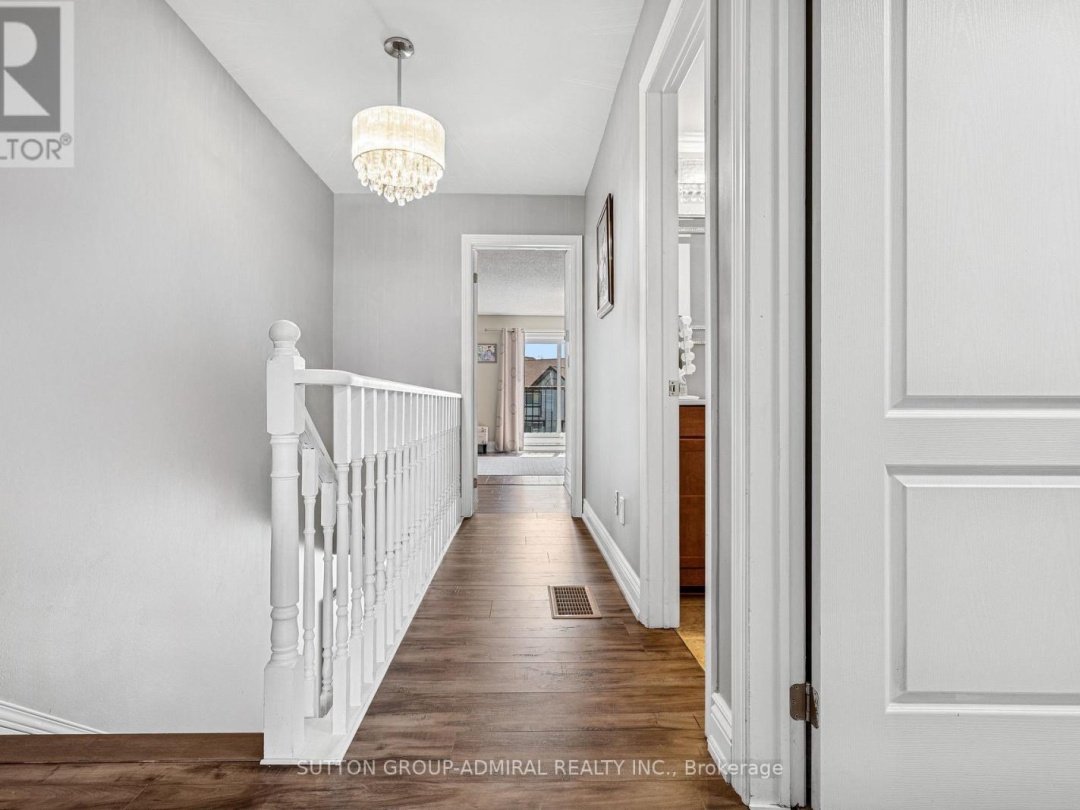 35 - 21 LAGUNA PARKWAY, 
