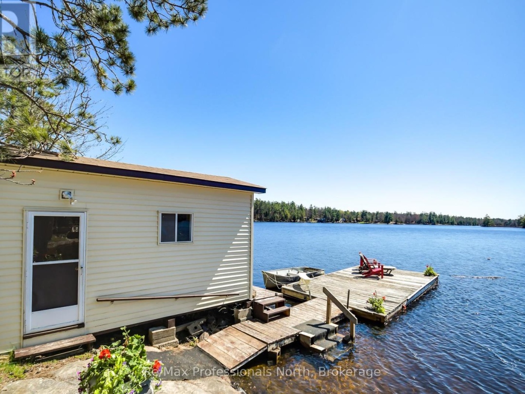 1055 EVANSWOOD DRIVE, 