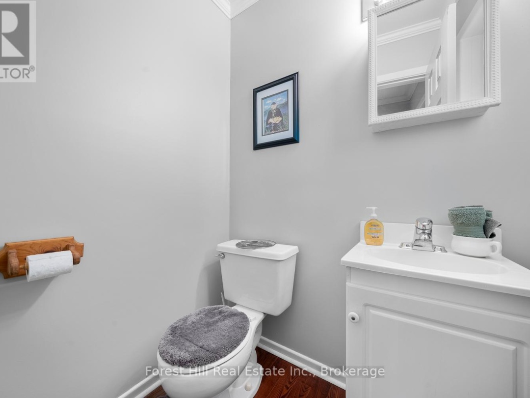 17 SKERRYVORE CIRCLE, 