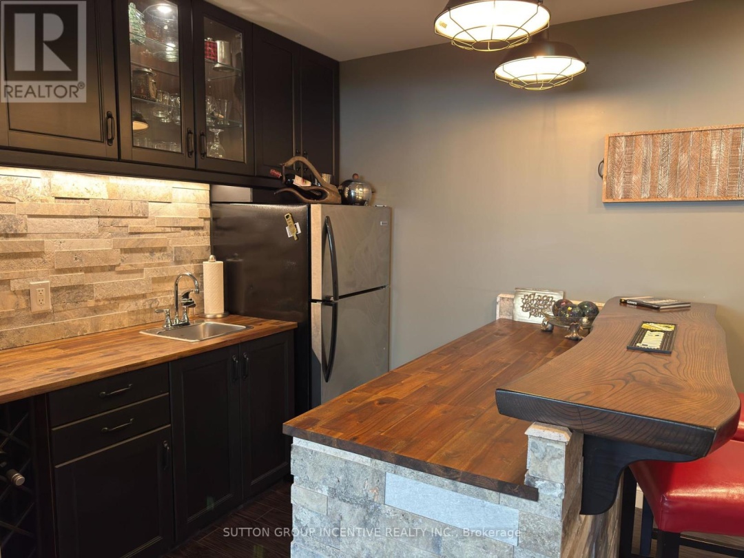 22 THOROUGHBRED DRIVE, 