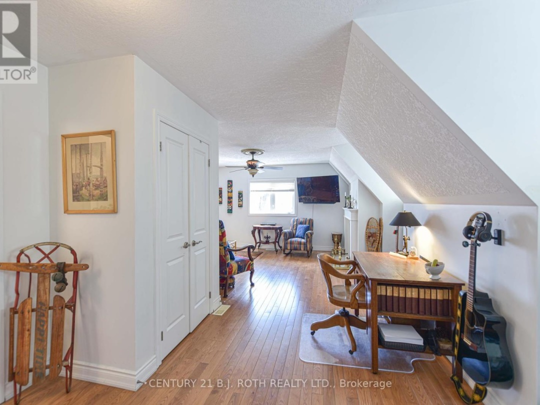15 - 5 INVERMARA COURT, Lake Simcoe