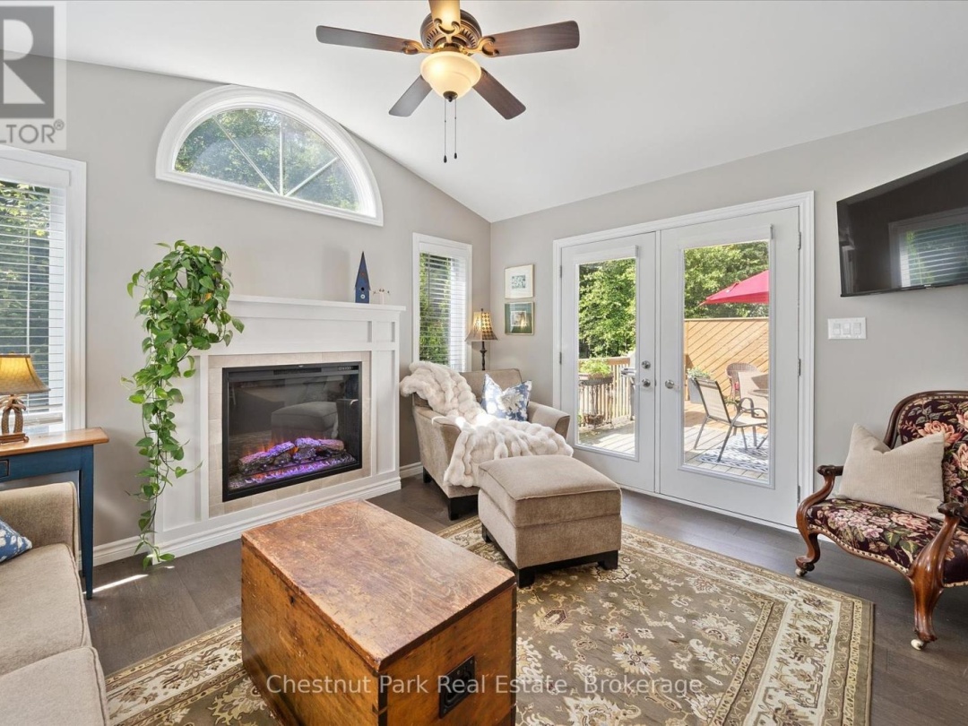153 PINERIDGE GATE, 