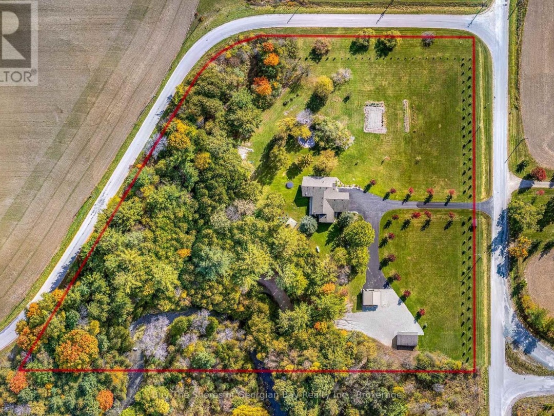 399 Dawson's Side Road, Tiny