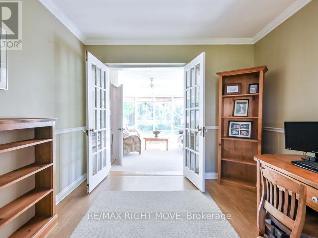 374 PETER STREET, 