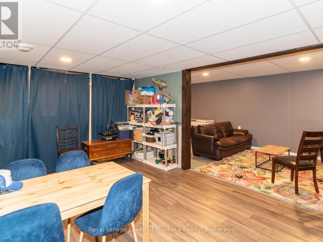 74 GLENCAIRN CRESCENT, 