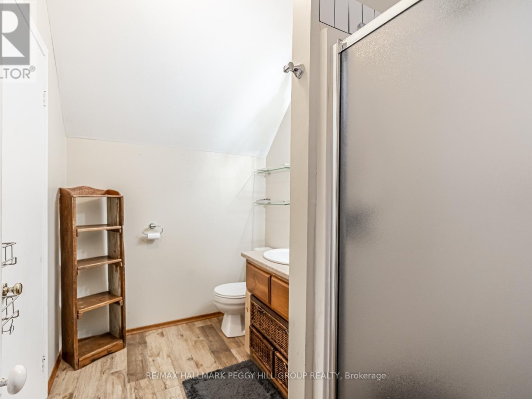 650 Mertz Corner Road, Tiny