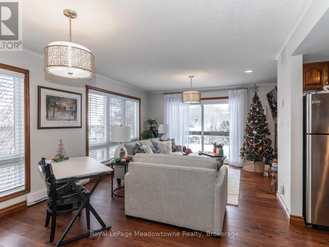 301 - 34 DEERHURST GREENS ROAD, 