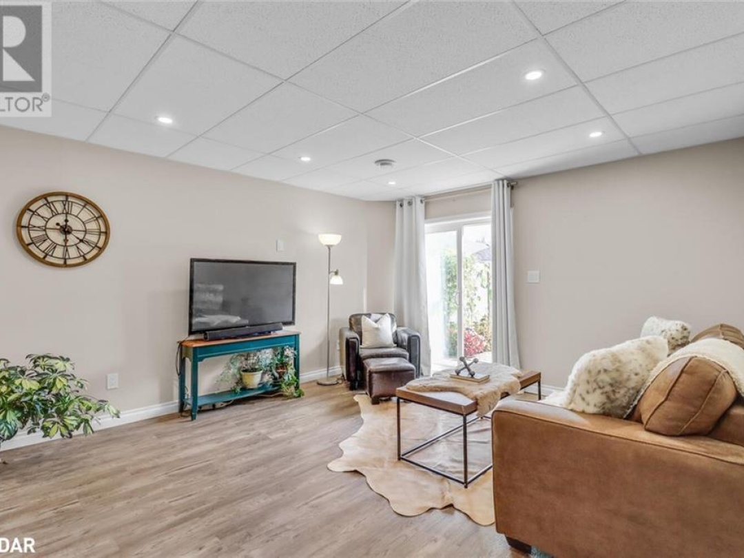 92 Lily Drive, Orillia