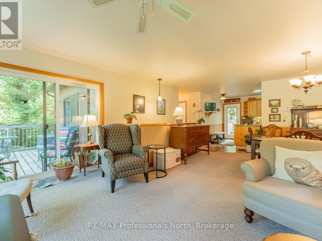 1029 LOYALIST DRIVE, 