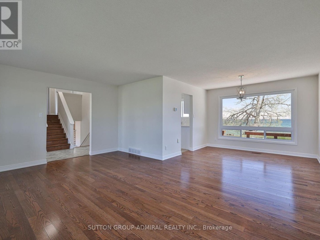 182 Bayshore Drive, Barnstable Bay