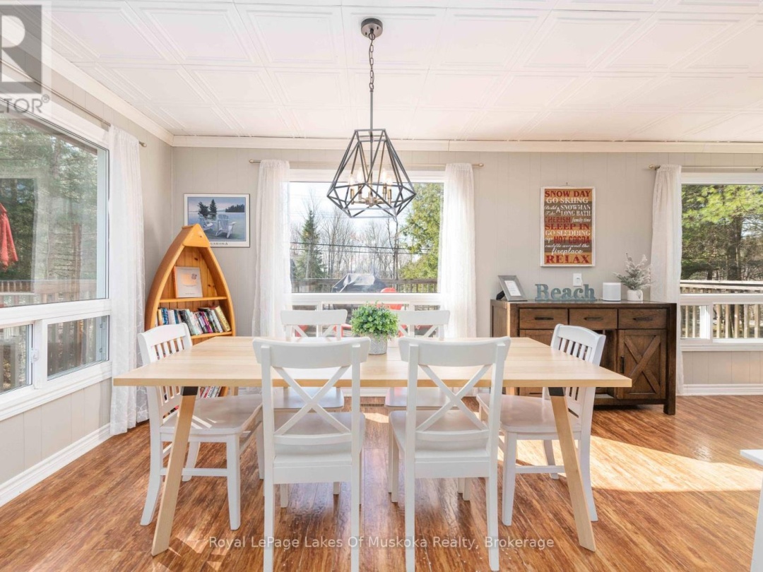 1582 Skyline Drive, Peninsula Lake