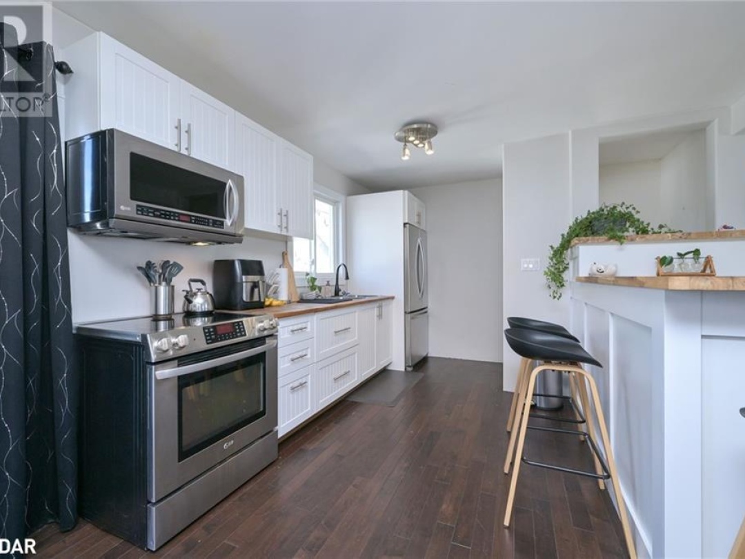 5653 12 Highway, Ramara