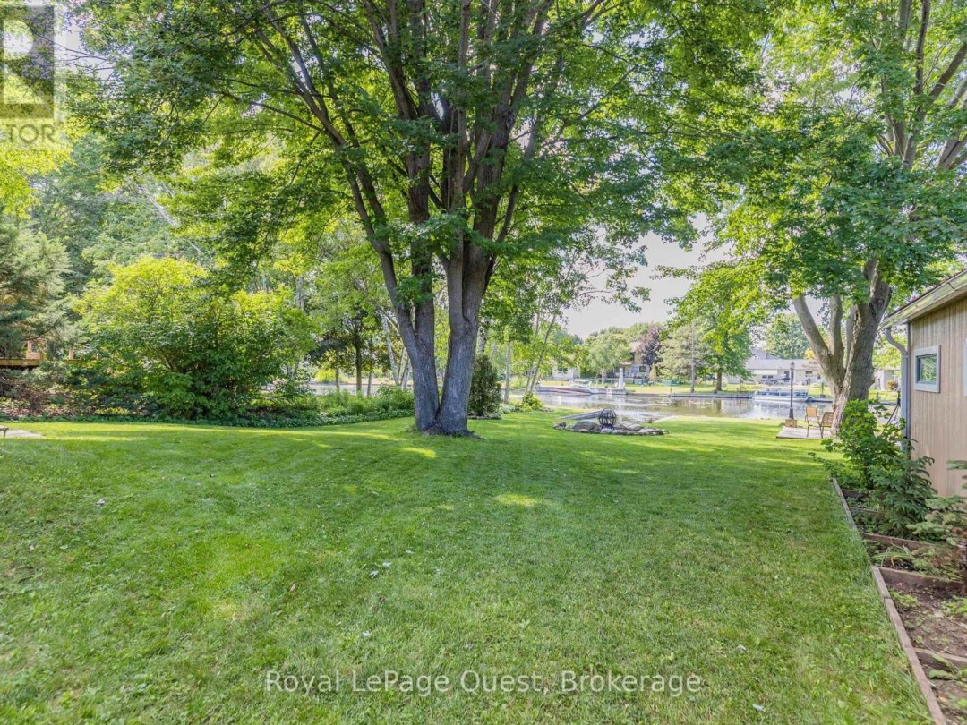 8 South Island Trail, Lake Simcoe