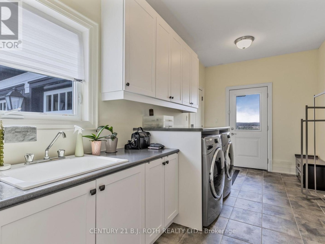 8 Morgan Drive, Oro-Medonte