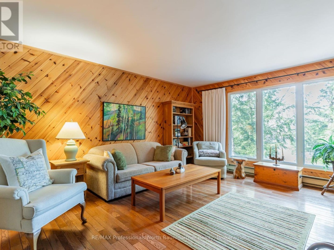 1117 Mink Road, Long Lake