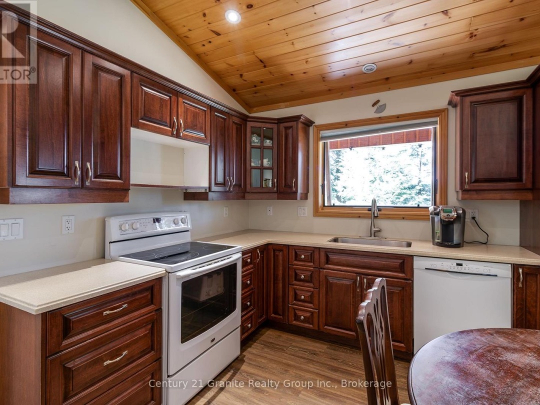 1219 MARATHON DRIVE, Canning Lake
