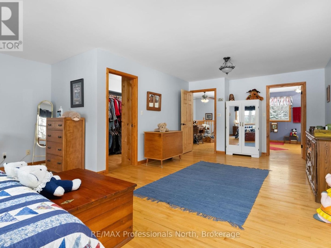 3 2901 Limberlost Road, Tasso Lake