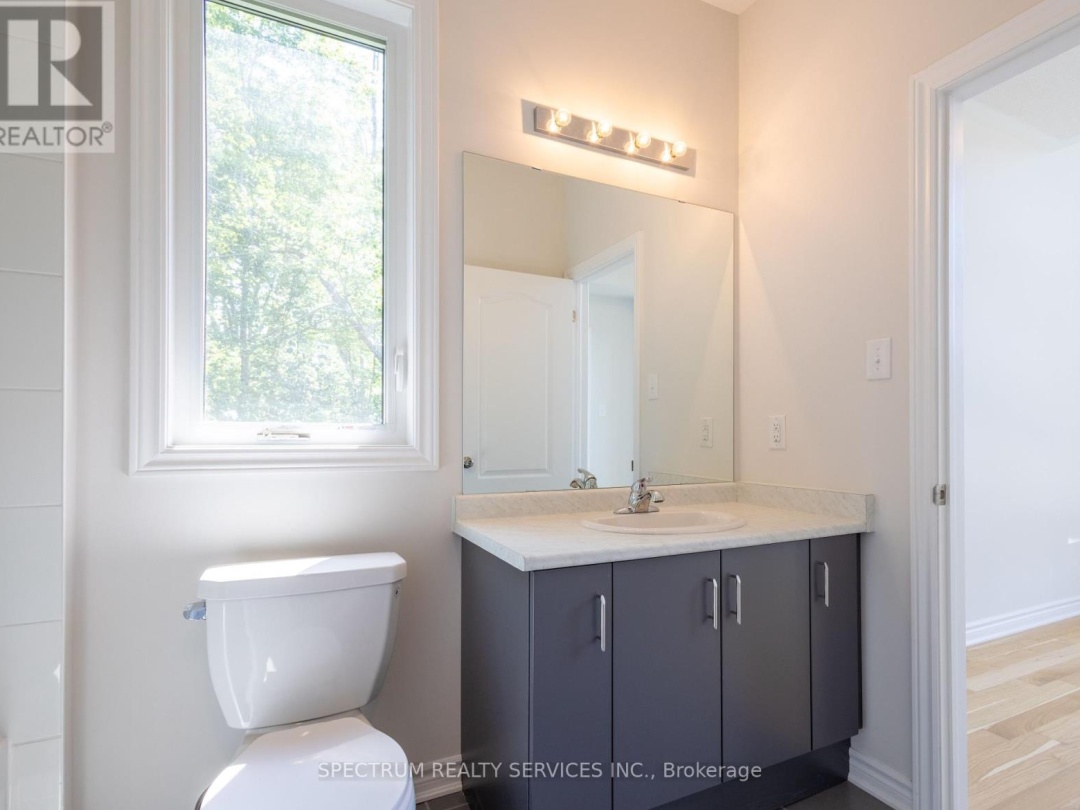 131 Marina Village Drive W, Georgian Bay