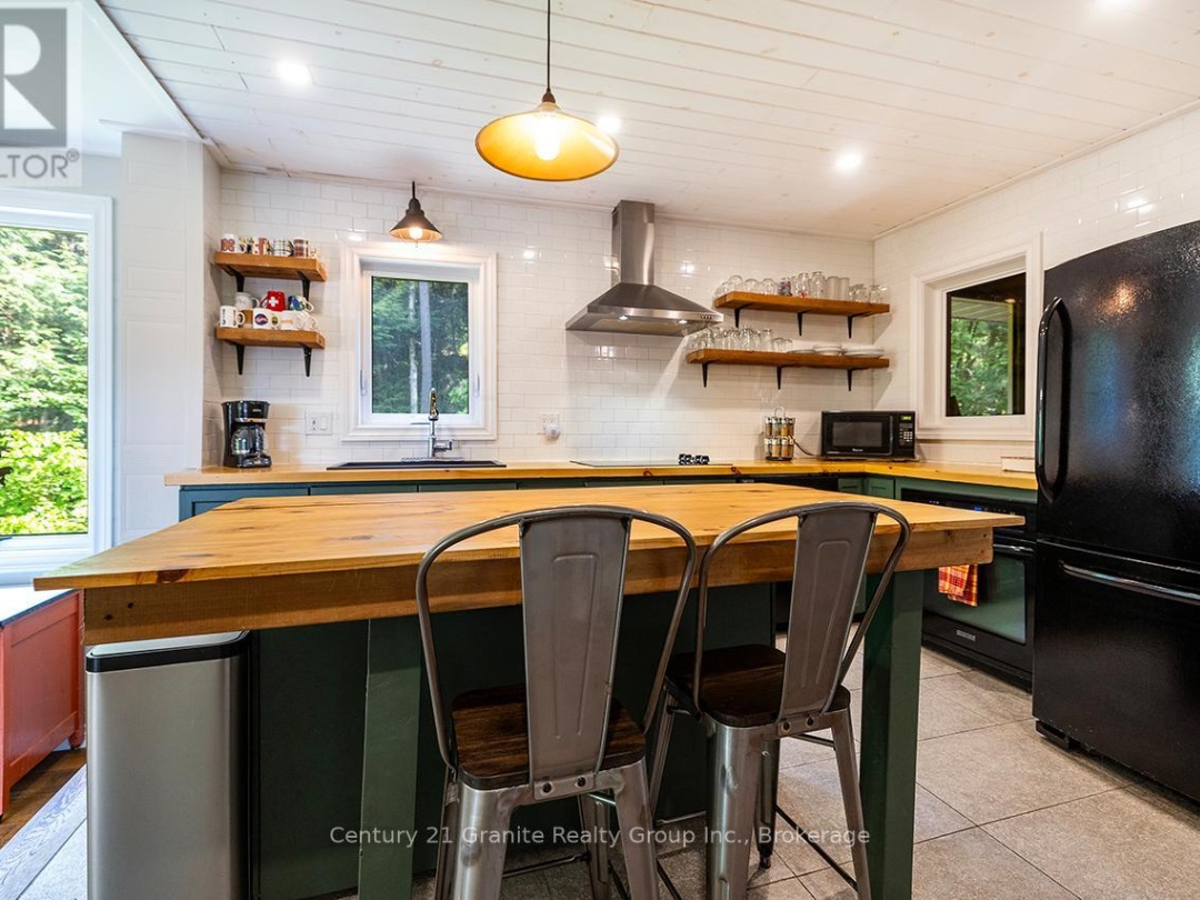 85 NEVISON DRIVE, 