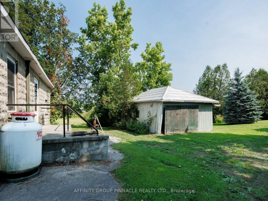 1850 VICTORIA ROAD, 