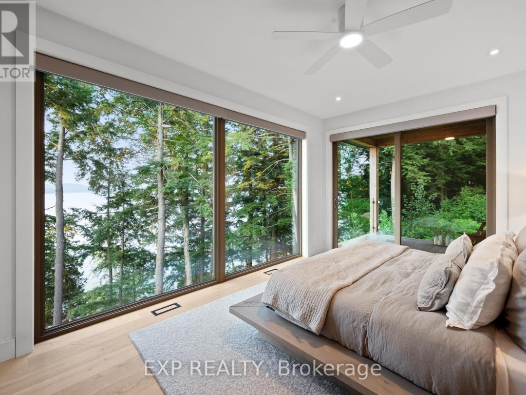 124 Claren Crescent, Lake Vernon
