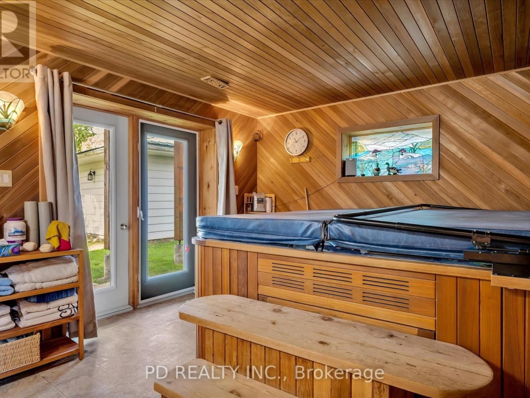 48 Sturgeon Glen Road, Sturgeon Lake