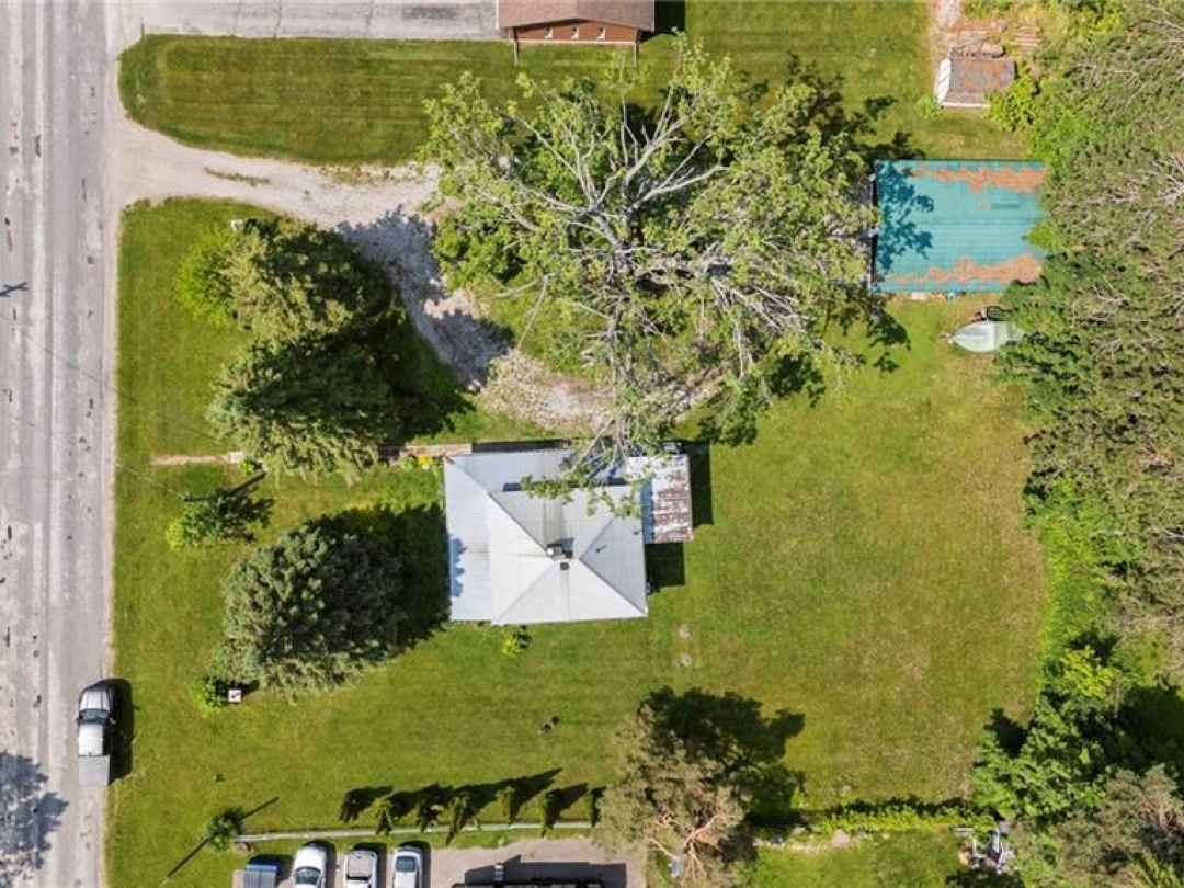 1866 WARMINSTER Side Road, 