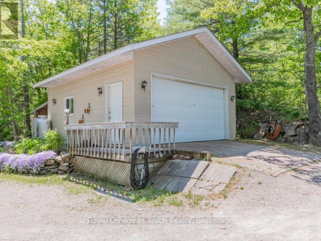 285 CROOKED BAY ROAD, 