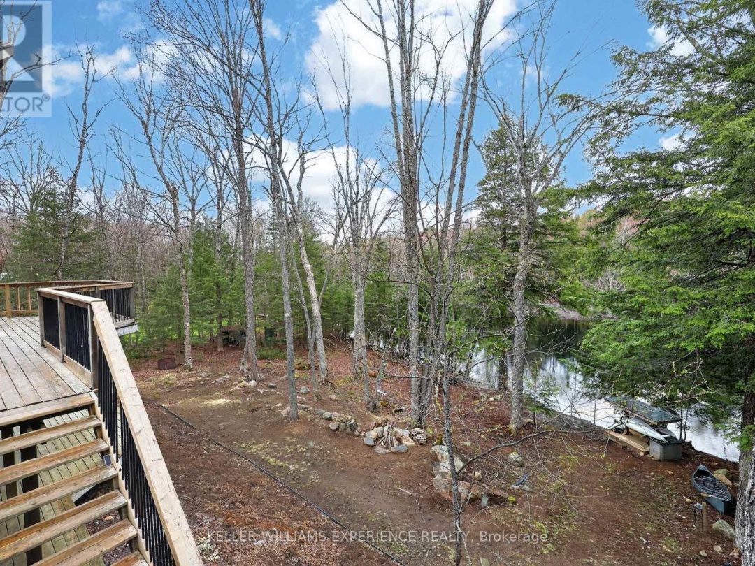 1115 SHERWOOD FOREST ROAD, Muskoka River
