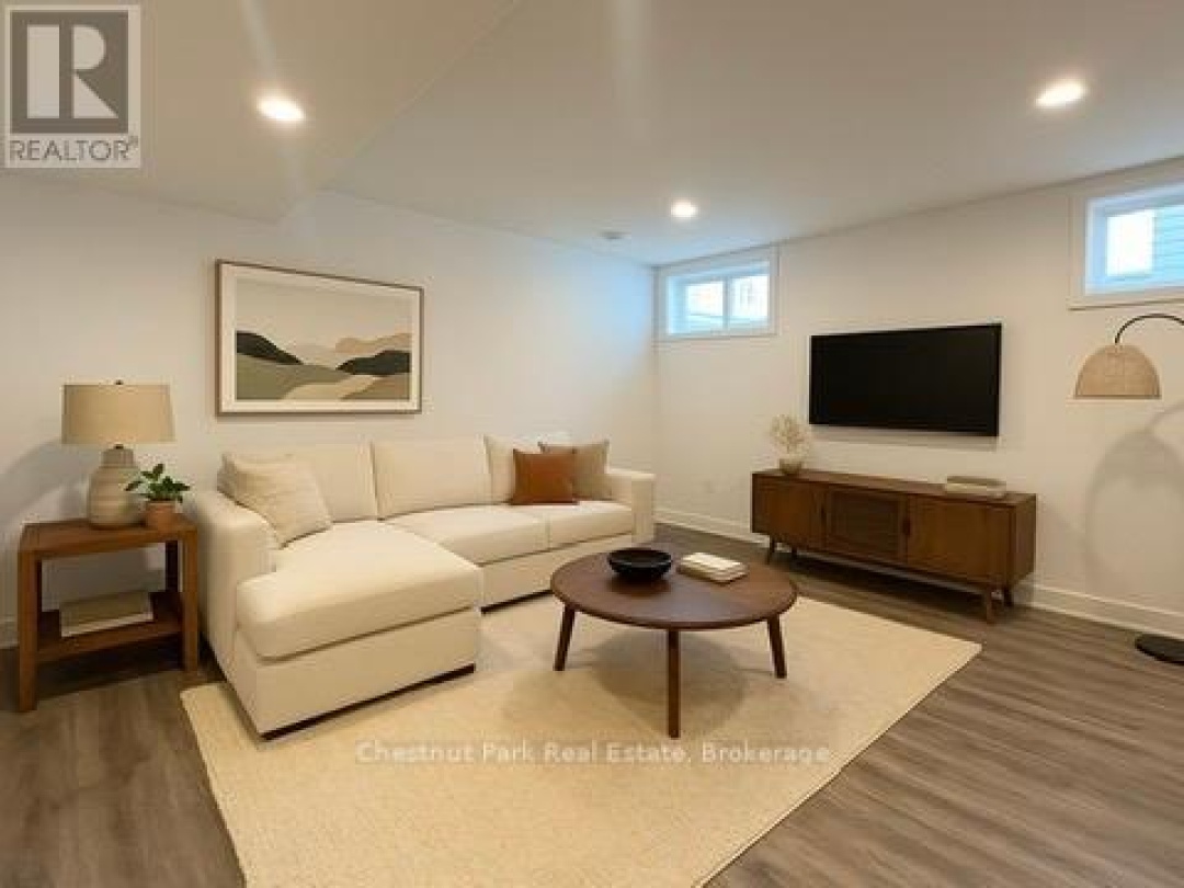 28 - 8 WILLIAM JAMES COURT, 