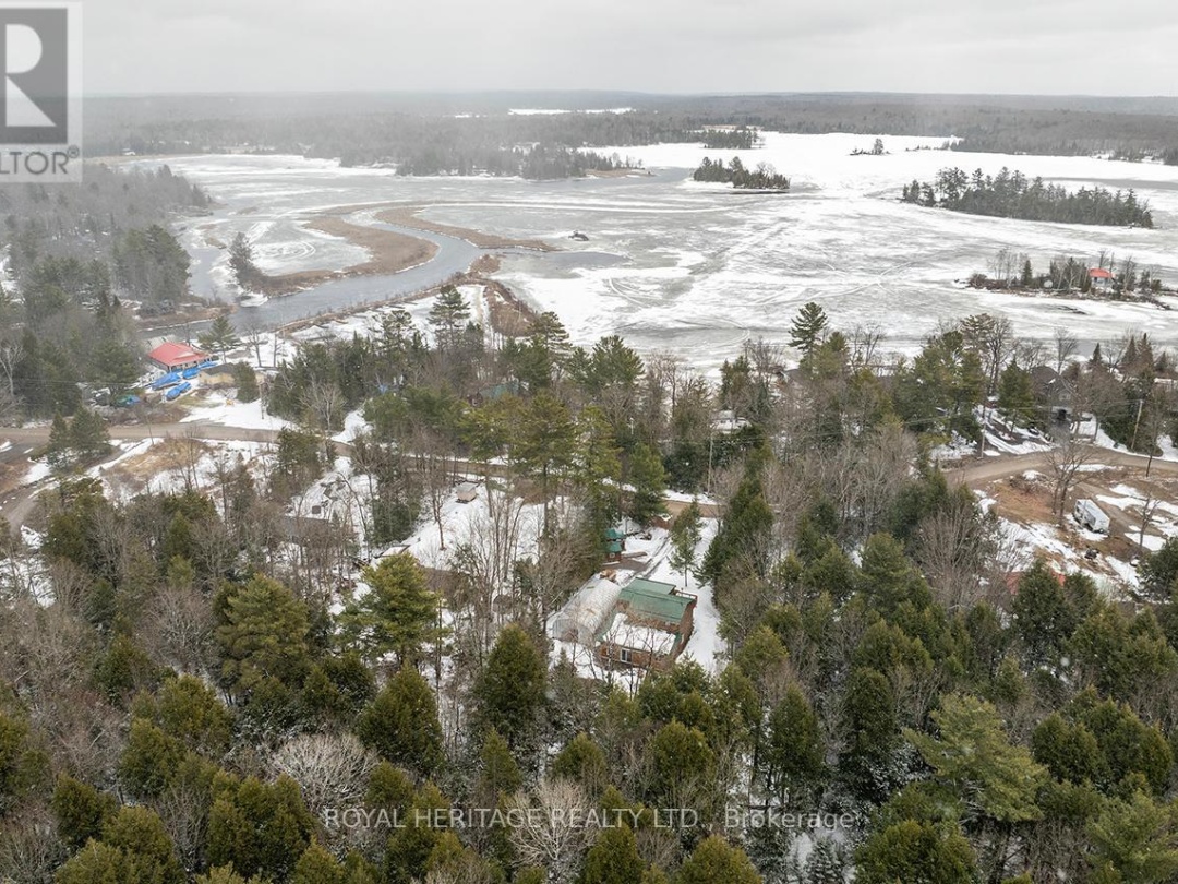 428 Kennedy Drive, Little Bald Lake