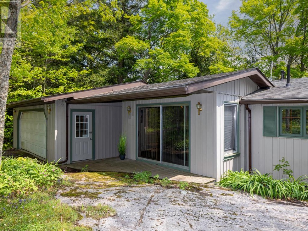 49 Bayshore Drive, Clear Lake