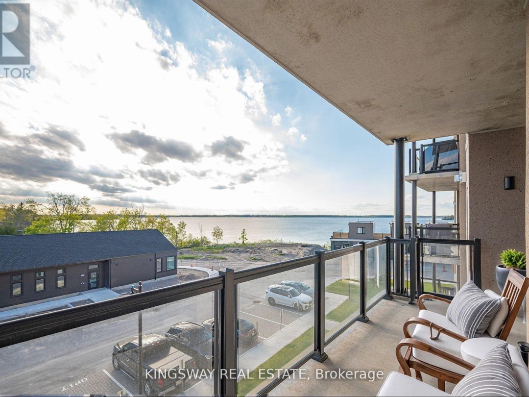 303 - 19B WEST STREET N, 