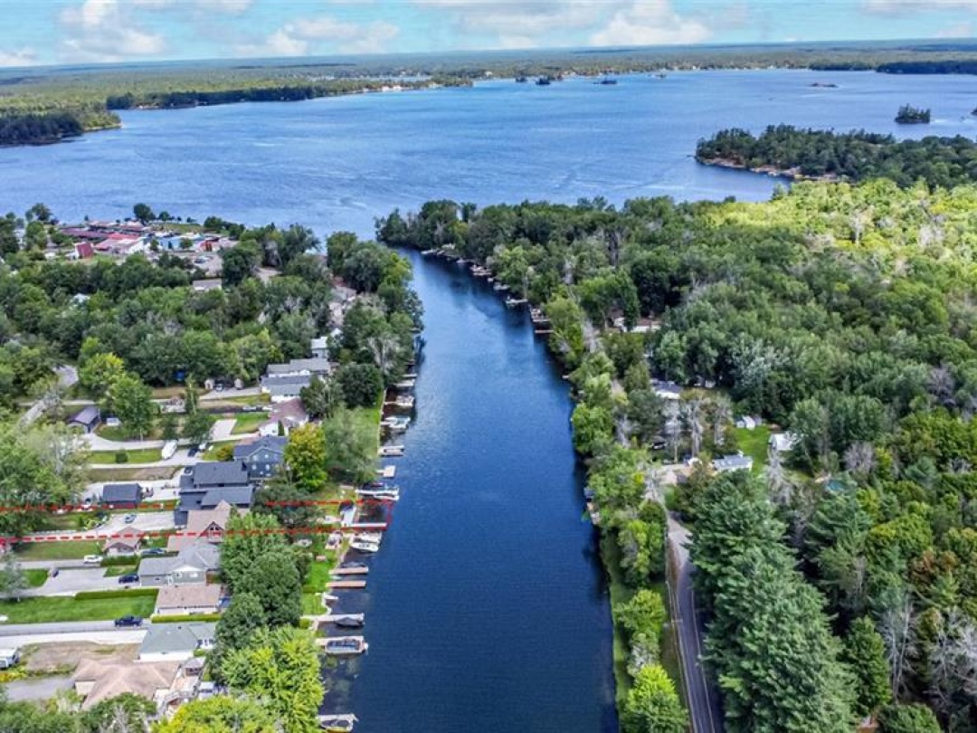 1657 PENINSULA POINT Road, 