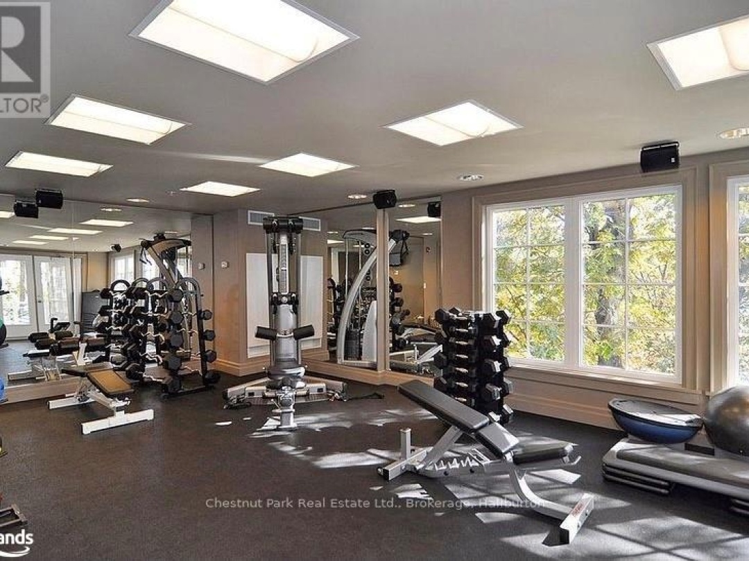 4 - 1869 MUSKOKA DISTRICT ROAD 118 WEST, 