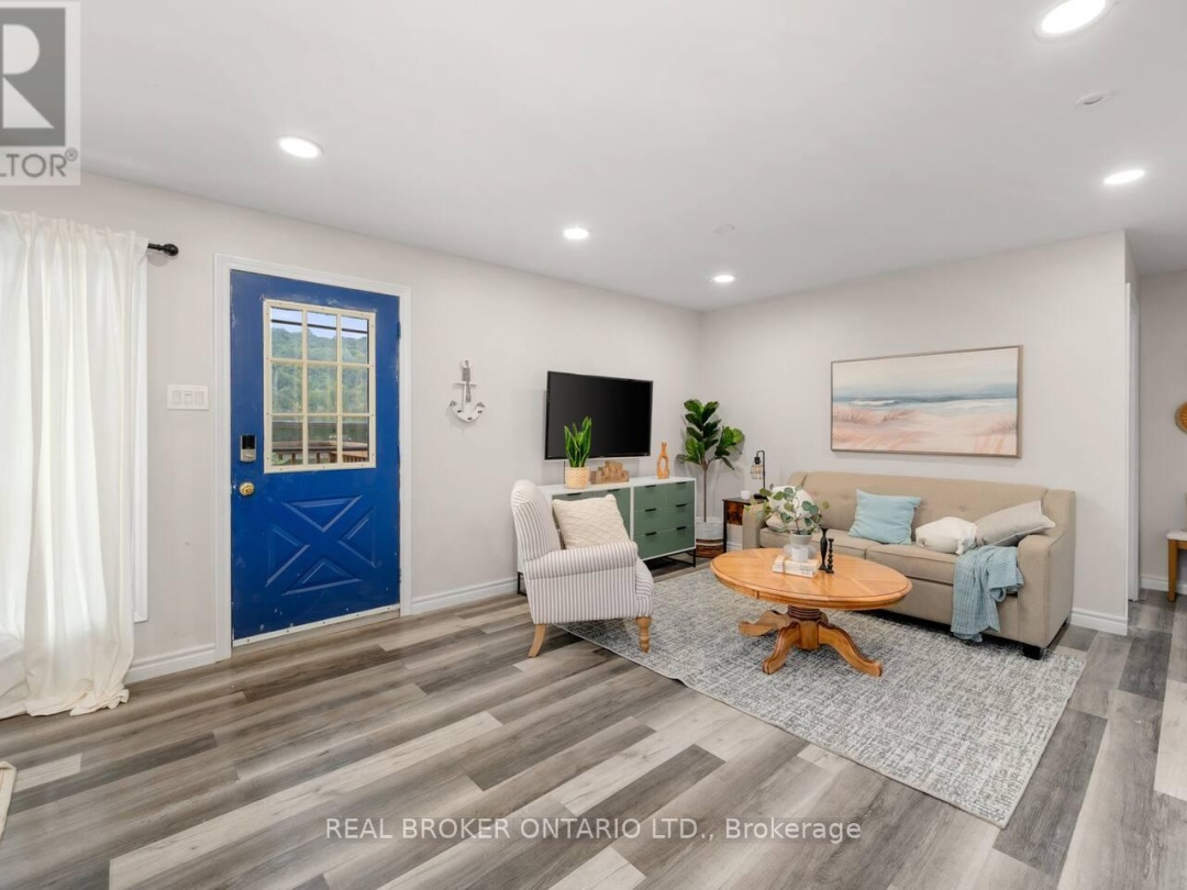 1027 SPENSOR'S TRAIL, 